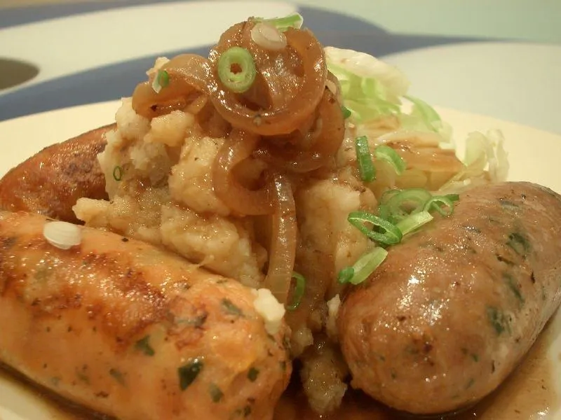 Bangers And Mash, sausages and mashed potatoes