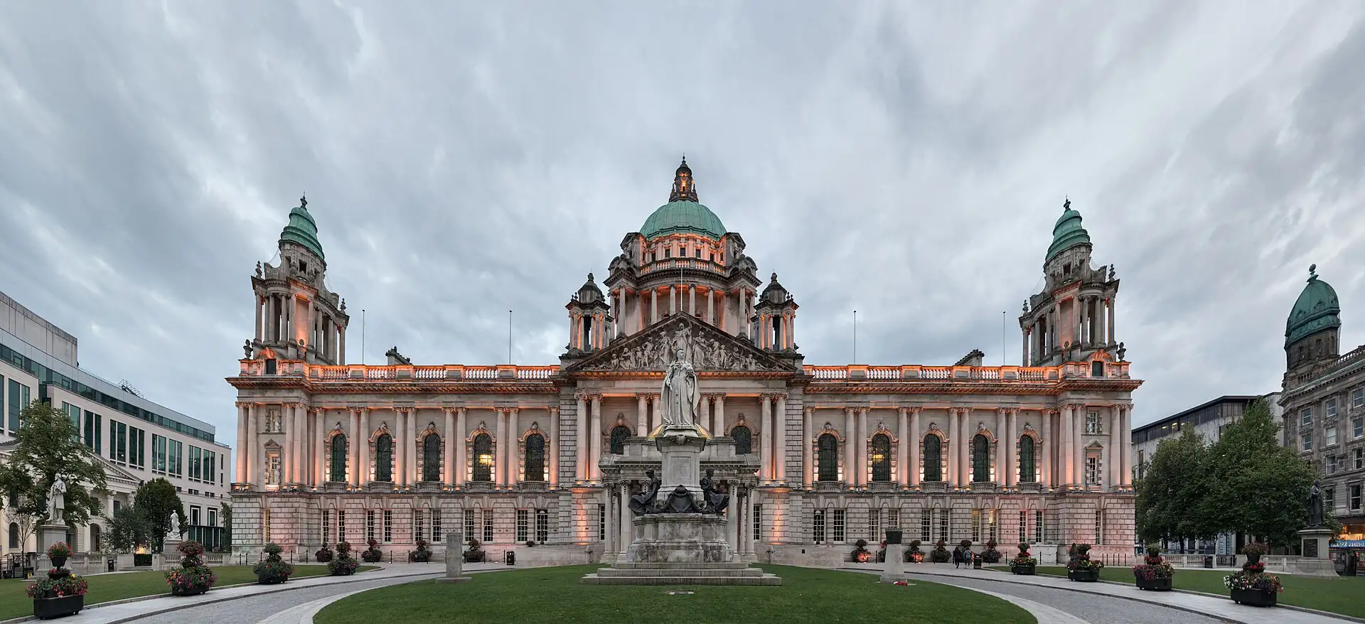  Belfast City Hall - Belfast, Northern Ireland, UK, 2017