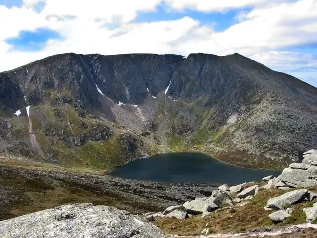 Dark Lochnagar