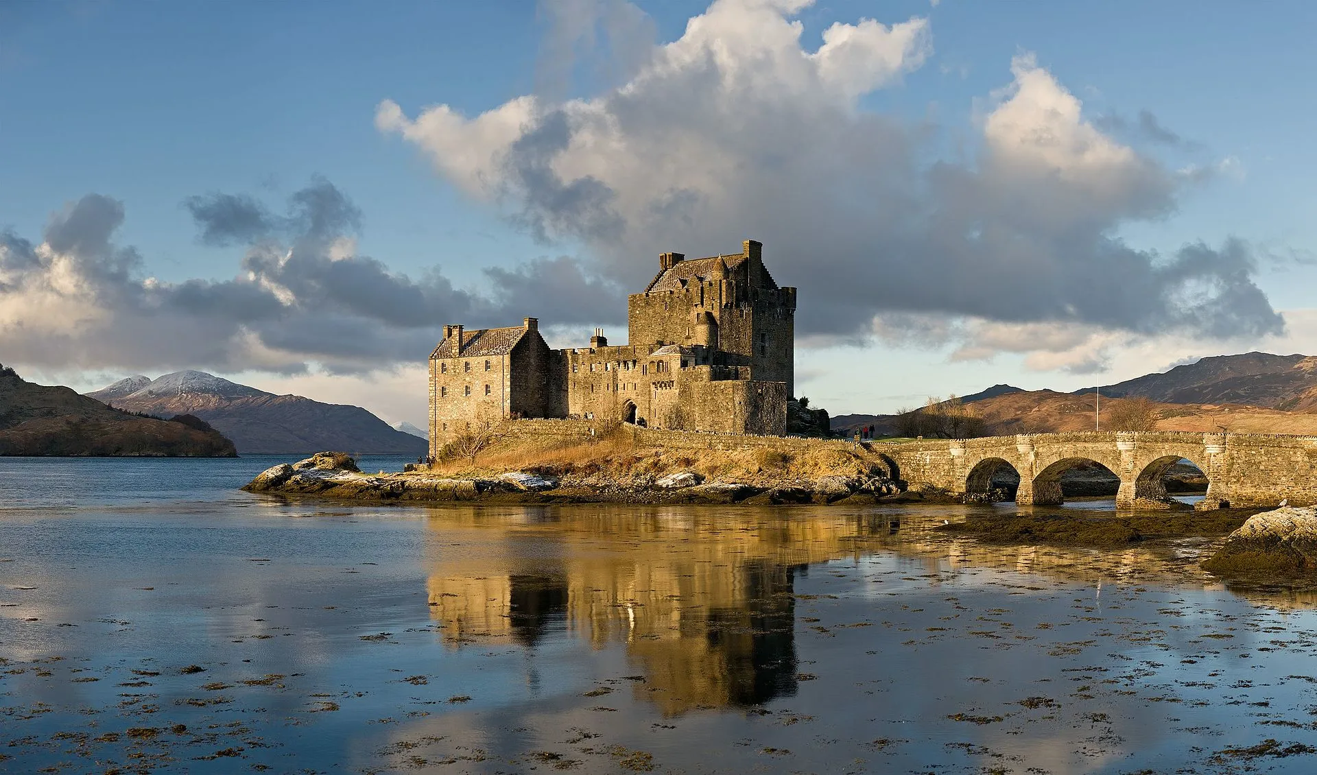 A Scottish Castle Eilean Donan