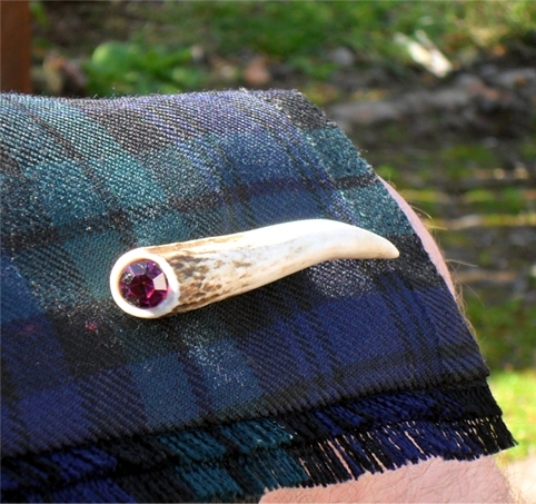 Dark Brown Stag Horn Kilt Pin | Houston